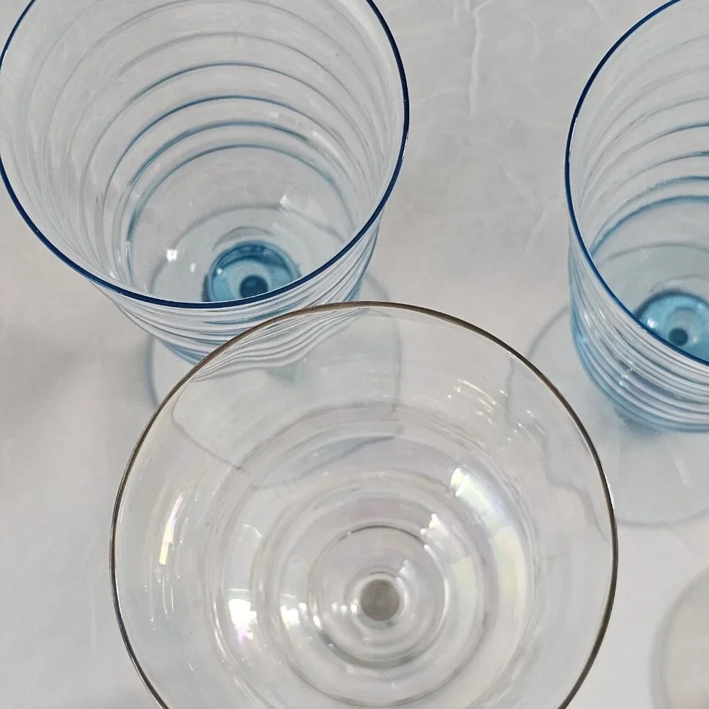 Mismatched Wine Water Goblets set of 4 mixed blue and iridescent glasses party - Picture 7 of 8